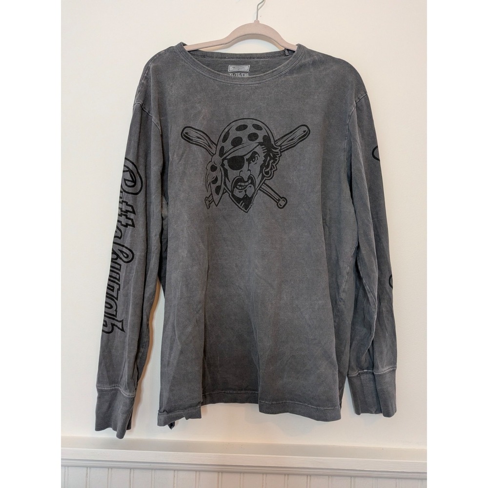 Pittsburg Pirates Long Sleeve T Shirt Mens XL Gray Spell Out On Sleeves MLB